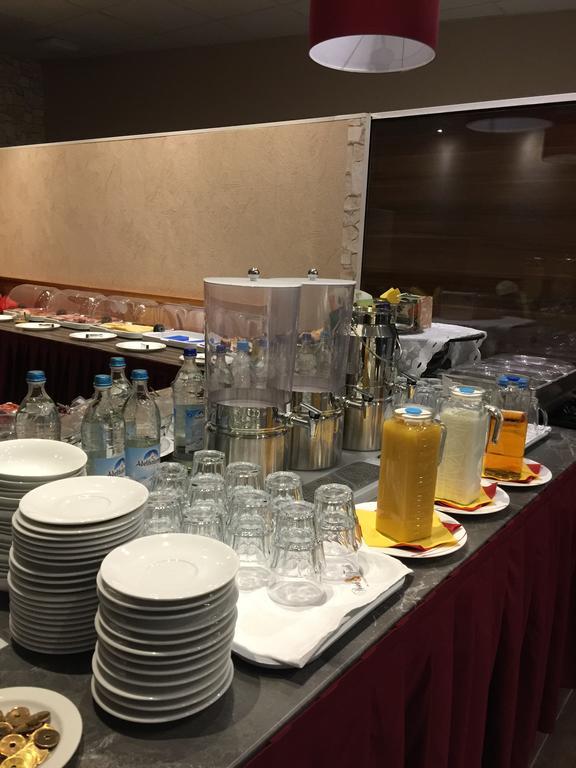 New Fair Messe Hotel 2*